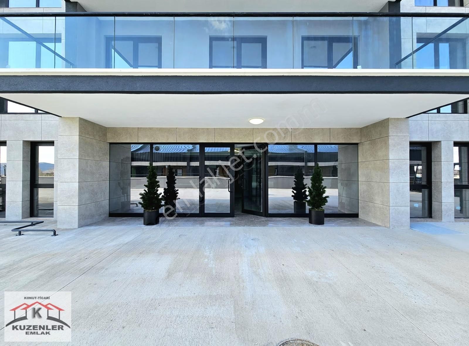 Pineta Konutları_k.otopark 7/24 Güvenlik Yüksek Kredili Lüks 4+1 - Görsel 34