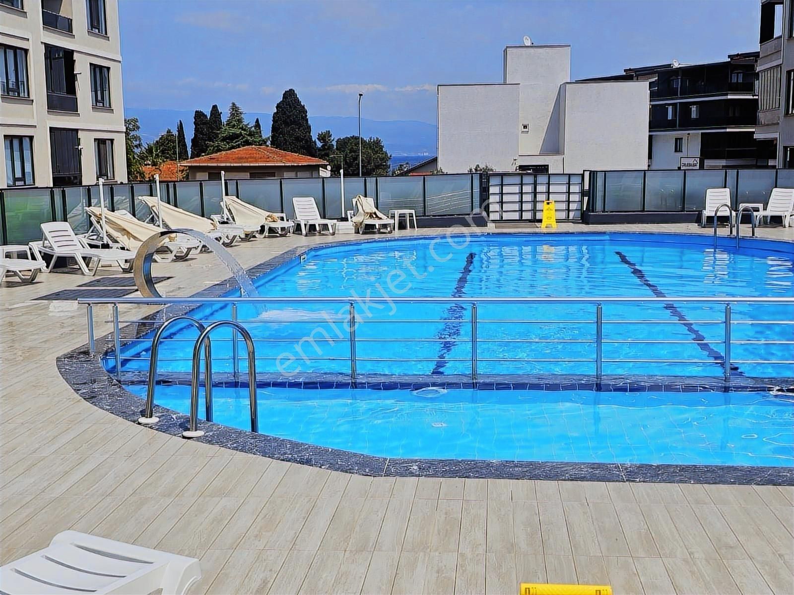 Gemlik Kurşunlu Site İçerisinde Kiralık Yeni Geniş 1+1 Daire - Görsel 24