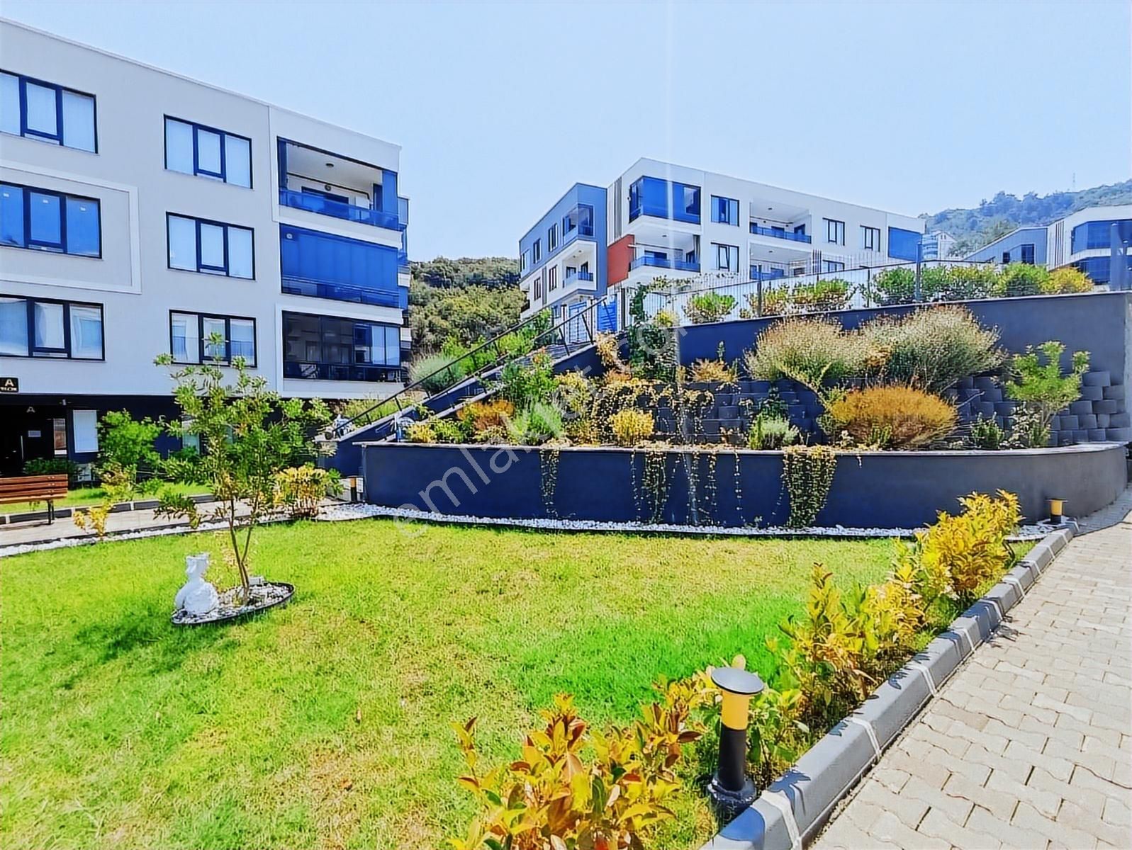 Gemlik Kurşunlu Site İçerisinde Kiralık Yeni Geniş 1+1 Daire - Görsel 14