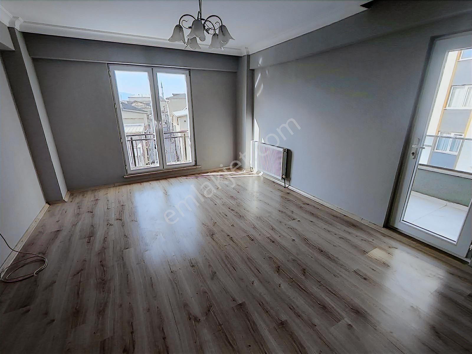 Millet Katrepark Sitesinde Kiralık 2+1 Daire - Masrafsız Bakımlı - Görsel 4