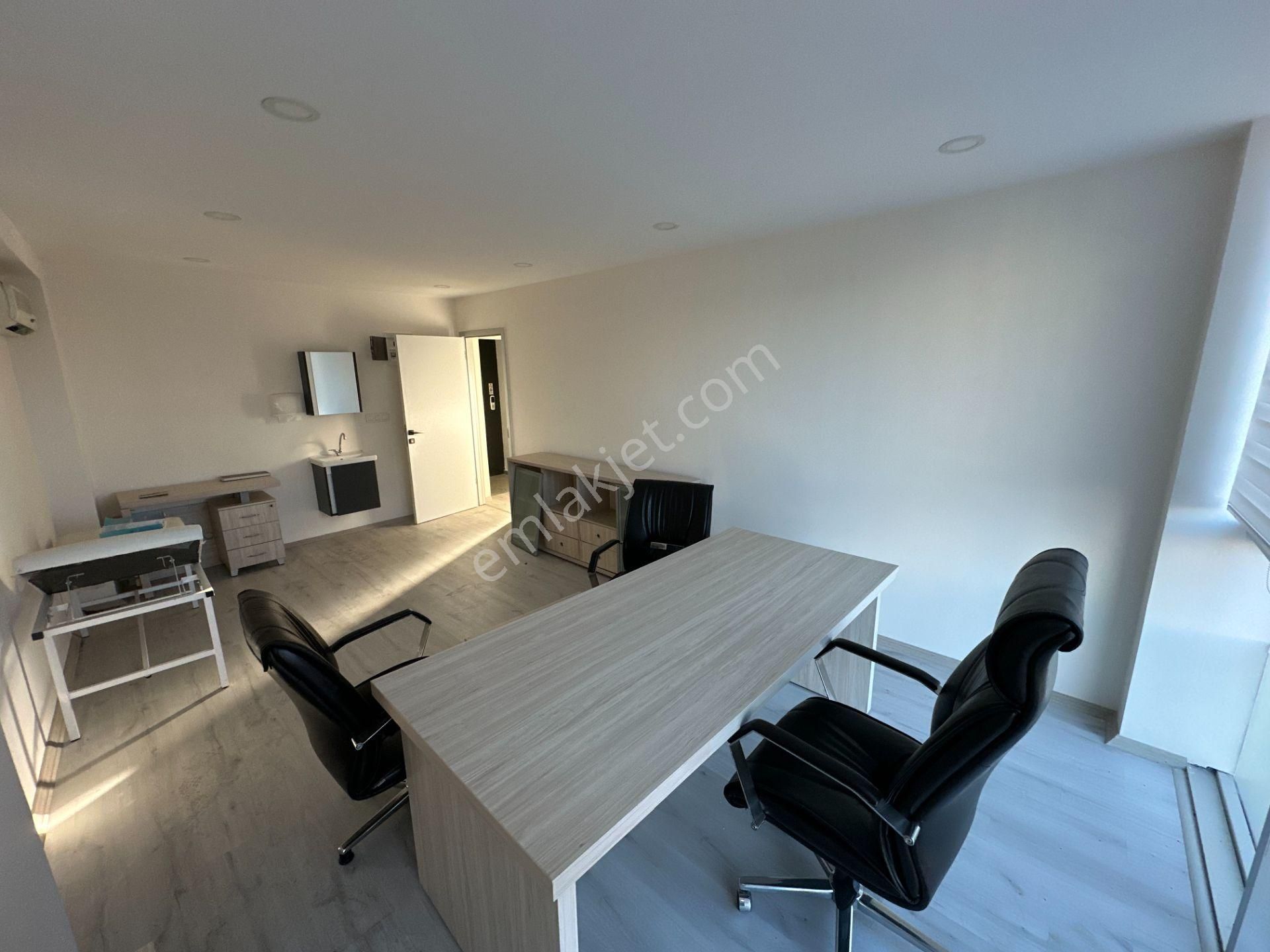 Remax Ataşehir Küçükbakkalköy 1250m2 Prestijli Kiralık Plaza - Görsel 22