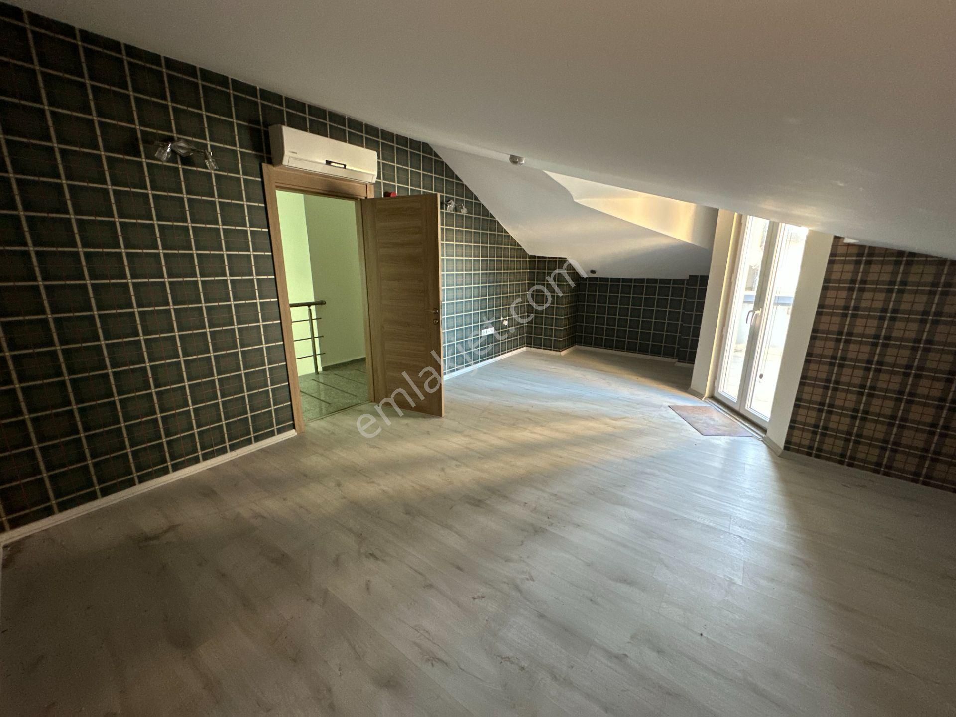 Remax Ataşehir Küçükbakkalköy 1250m2 Prestijli Kiralık Plaza - Görsel 28