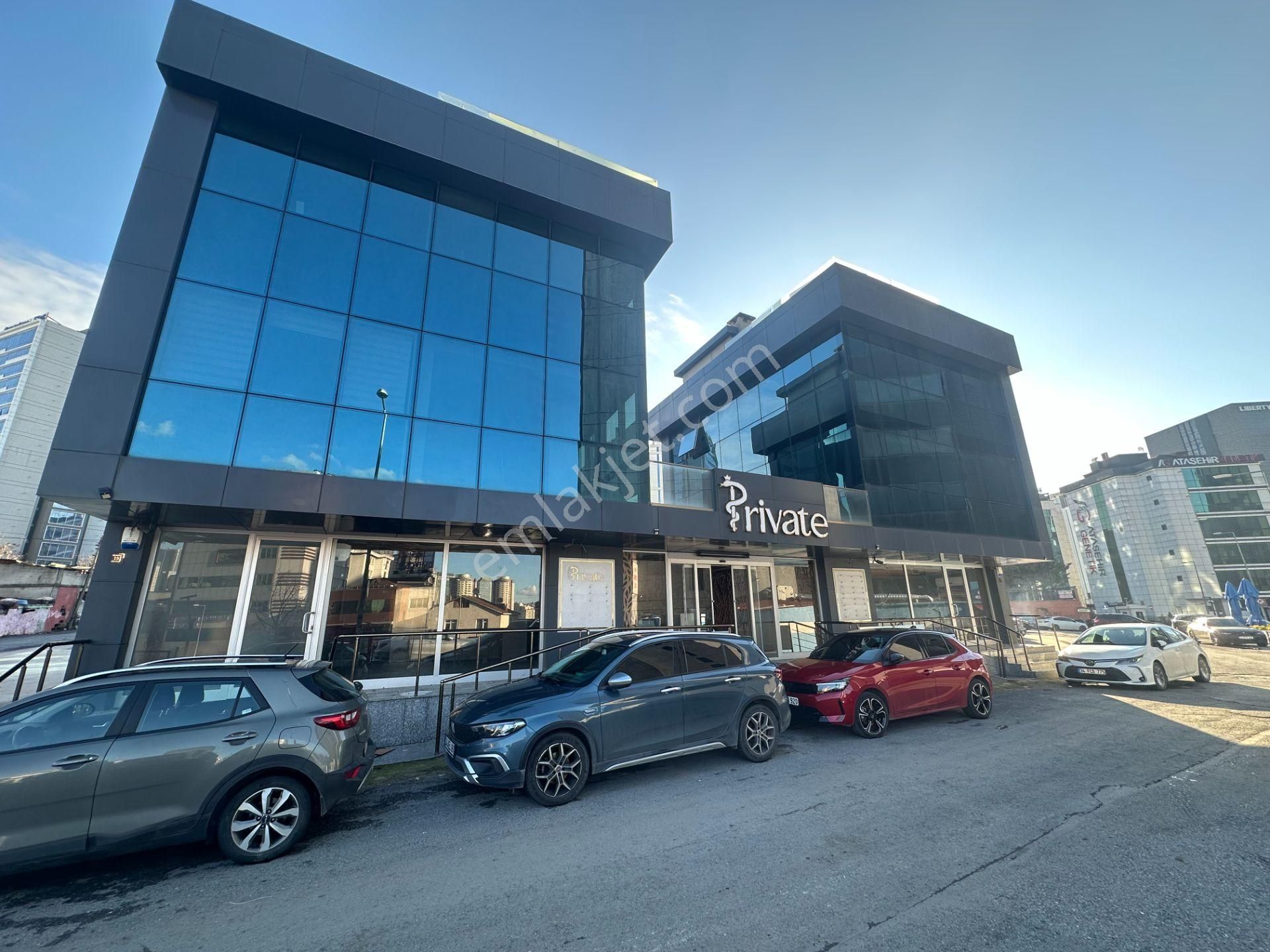 Remax Ataşehir Küçükbakkalköy 1250m2 Prestijli Kiralık Plaza - Görsel 4