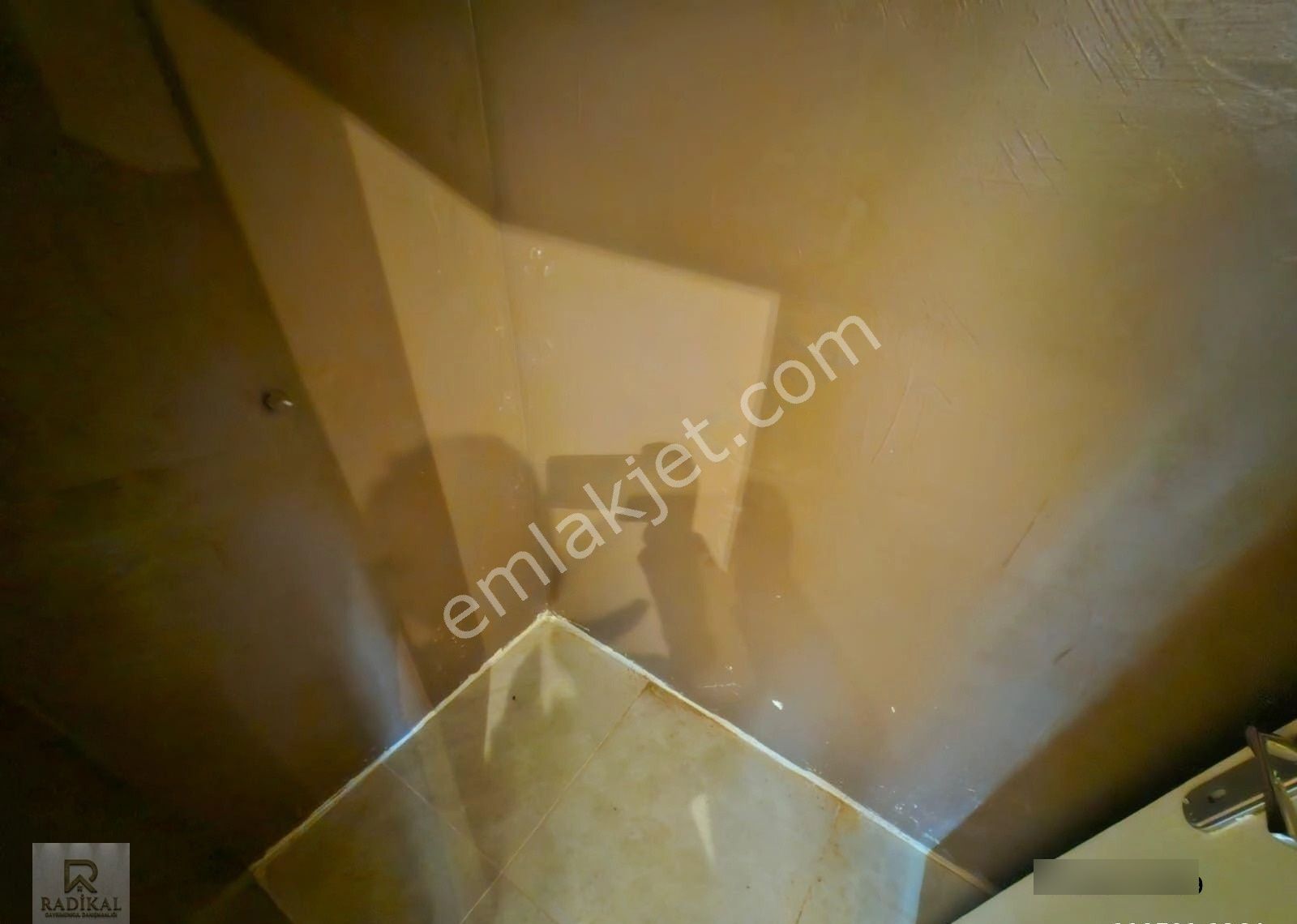 Gaziosmanpaşa İzci Sokakta Giriş Katta Kiralık 3+1 Ofis-büro ..... - Görsel 5