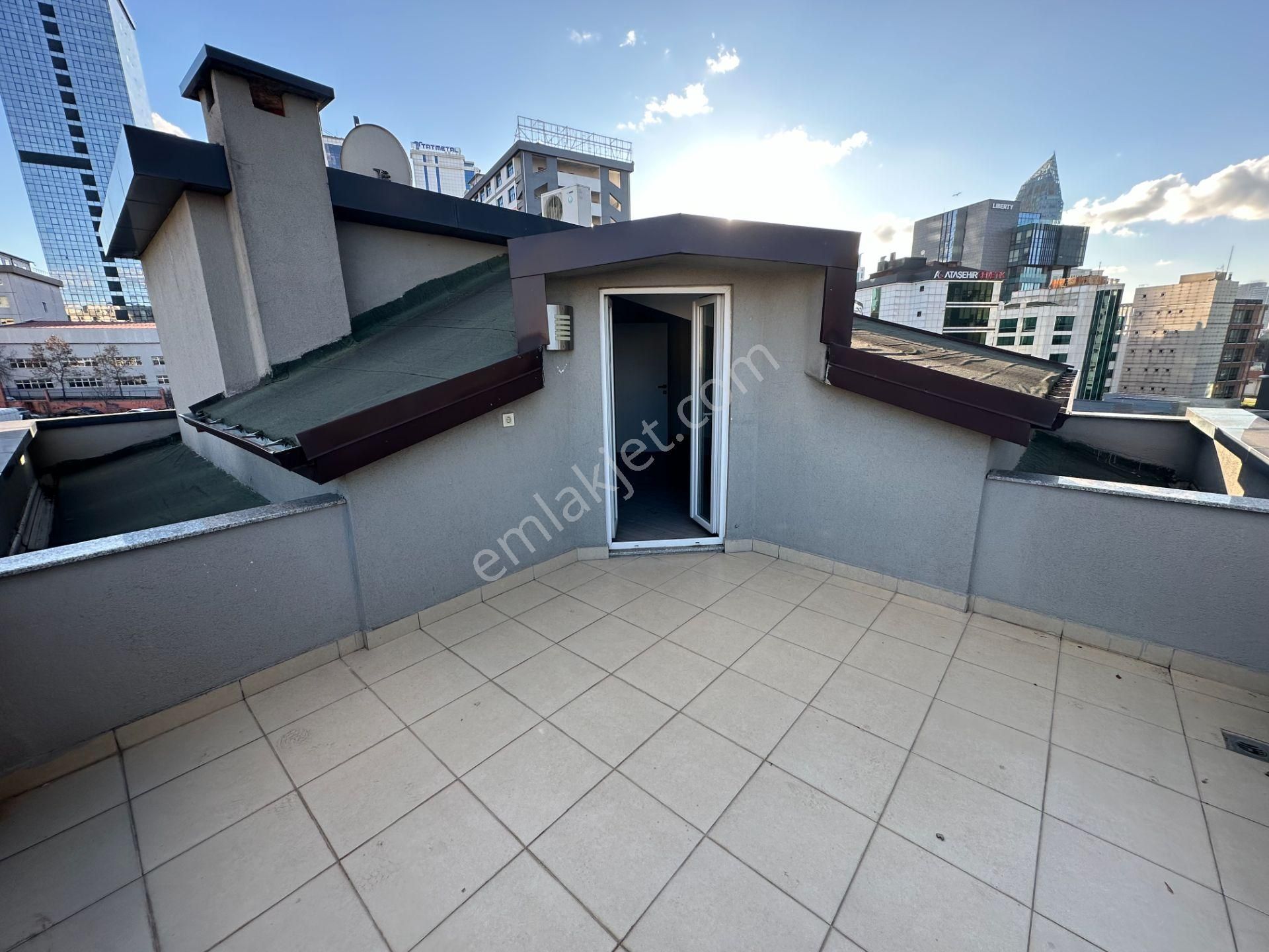 Remax Ataşehir Küçükbakkalköy 1250m2 Prestijli Satılık Plaza - Görsel 8