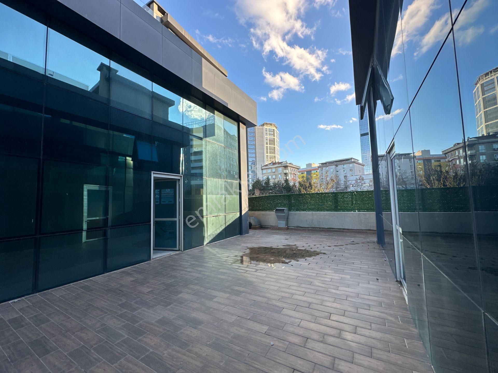 Remax Ataşehir Küçükbakkalköy 1250m2 Prestijli Satılık Plaza - Görsel 34