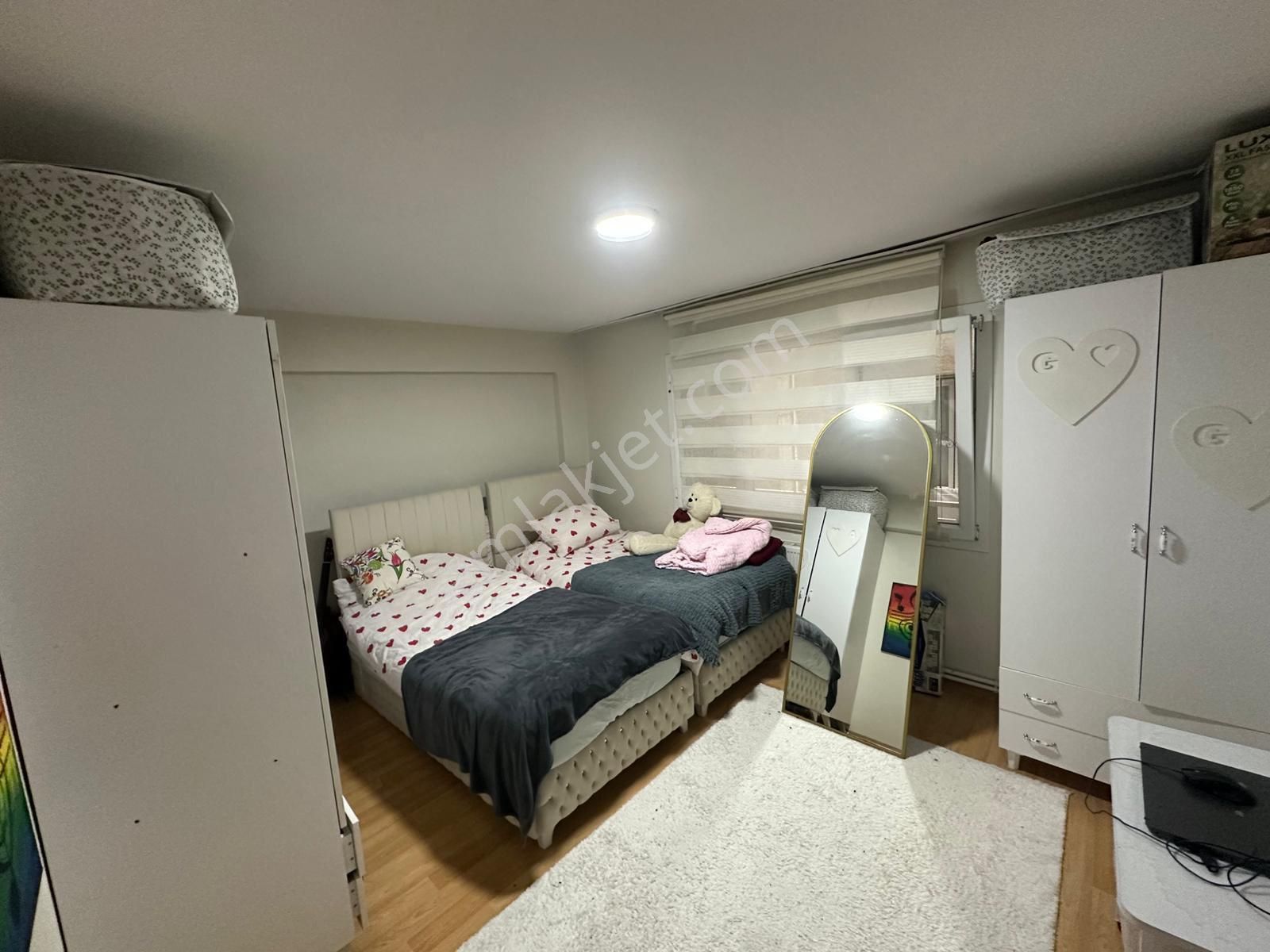 Acil! Buca Göksu Mah. 120 M2. D.gazlı 2.kat Satılık Daire - Görsel 9