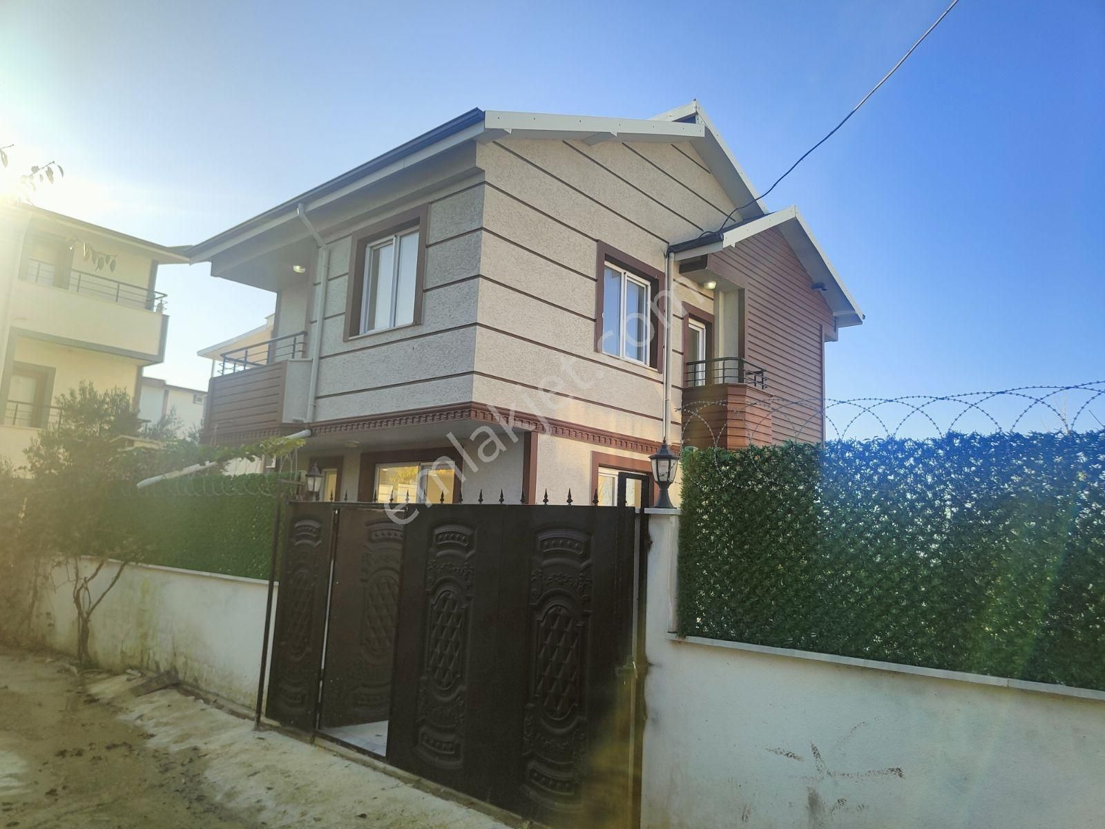 Kartallar'dan Tekirdağ Yeniçiftlikde Müstakil Villa