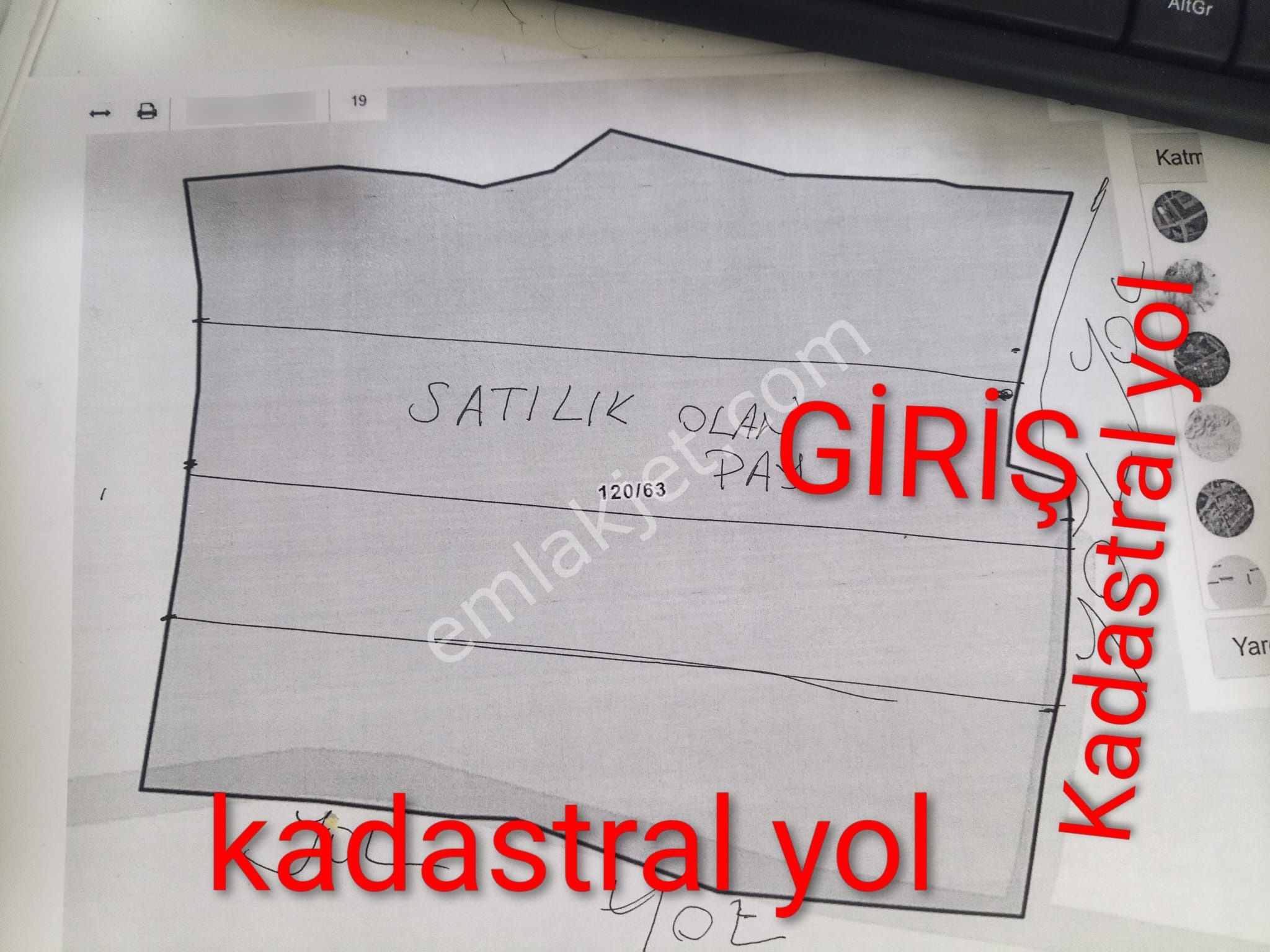 Komisyonsuz.fiyatı Düştü Torbalı Çapak Mahallesi Yol Kenarı Kıymetli Arazi