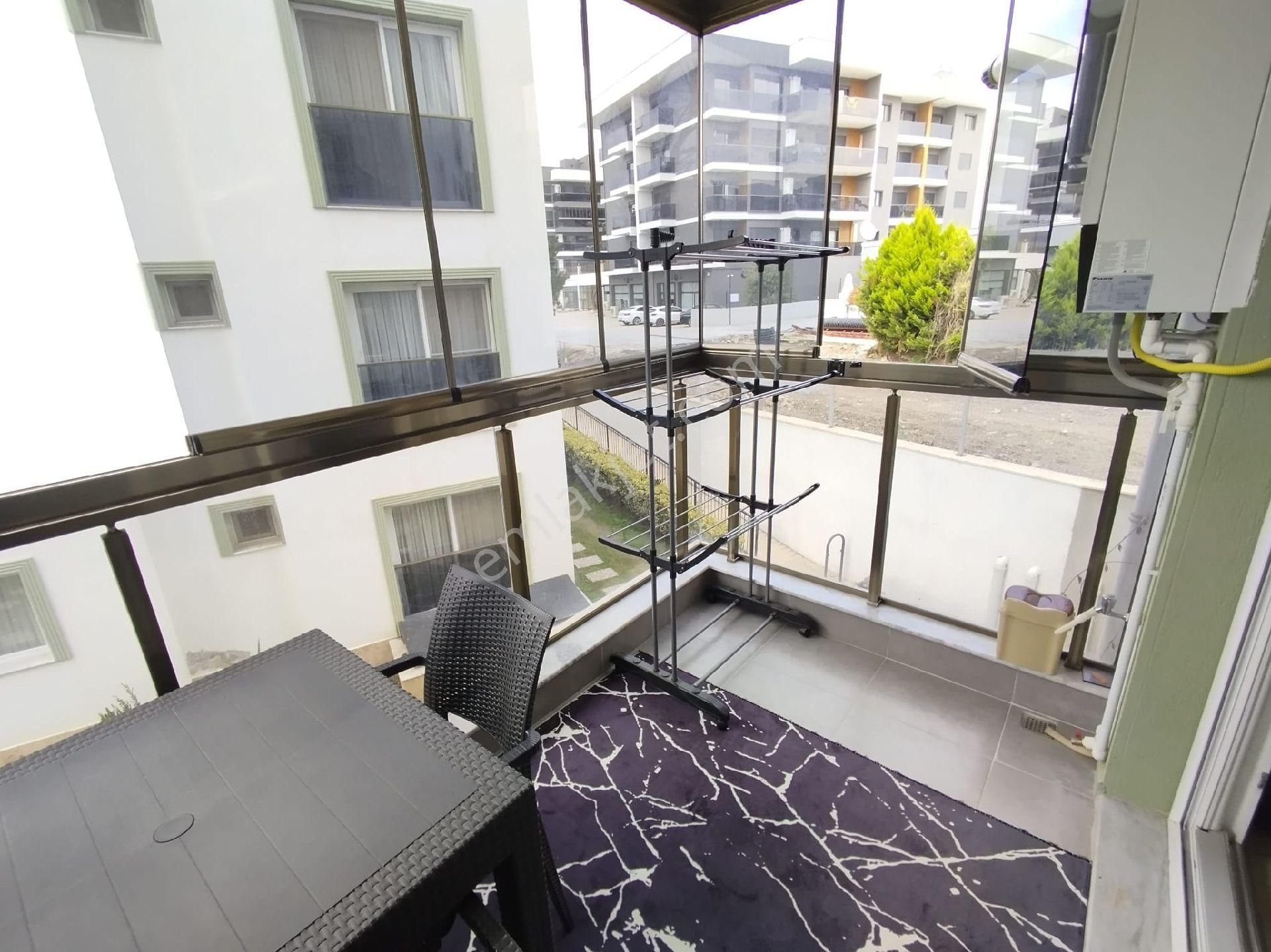 Kuşadası Otagar Arkası Site İçerisinde Doğalgazlı 2+1 Satılık Daire - Görsel 24