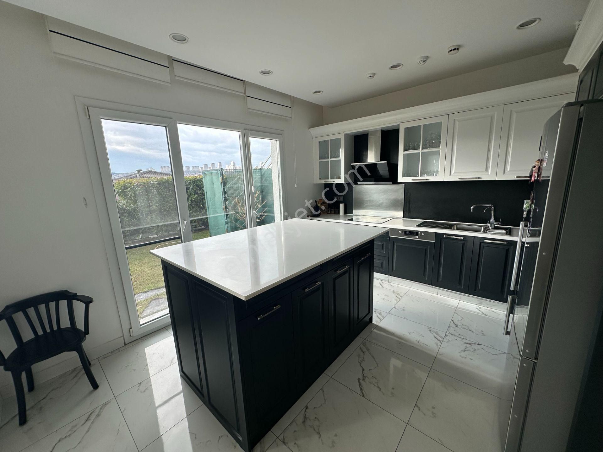 Remax Bahçeşehir Konakları En Prestijli Satılık Bahçe Dubleks - Görsel 3