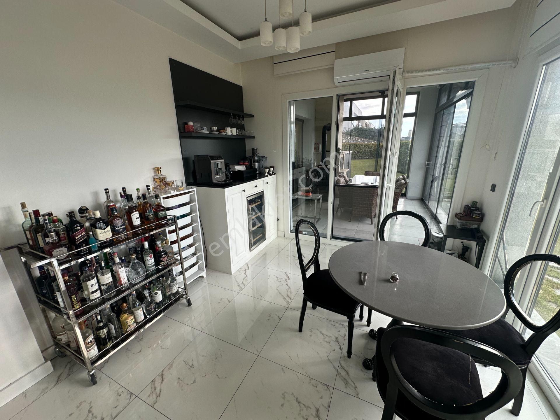 Remax Bahçeşehir Konakları En Prestijli Satılık Bahçe Dubleks - Görsel 4