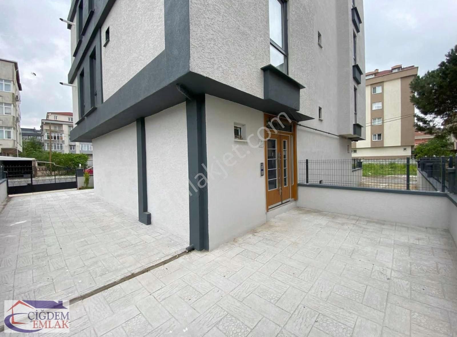 İstasyon Mahallesi Ana Cadde Üzerinde Eşyalı Satılık Daire - Görsel 15