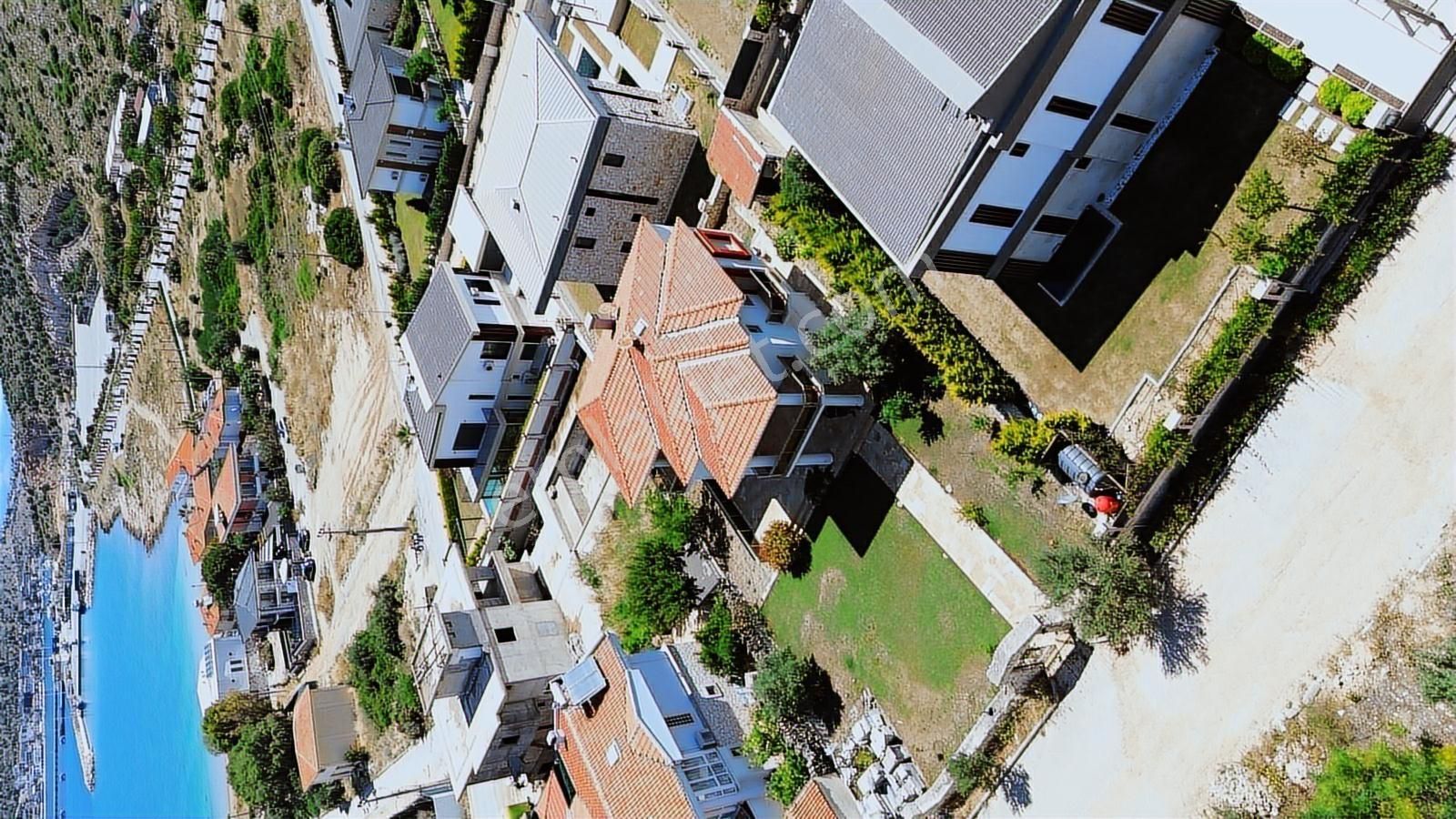 Denize Yürüyüş Mesafesinde Muhteşem Villamıza Bayılacaksınız - Görsel 2