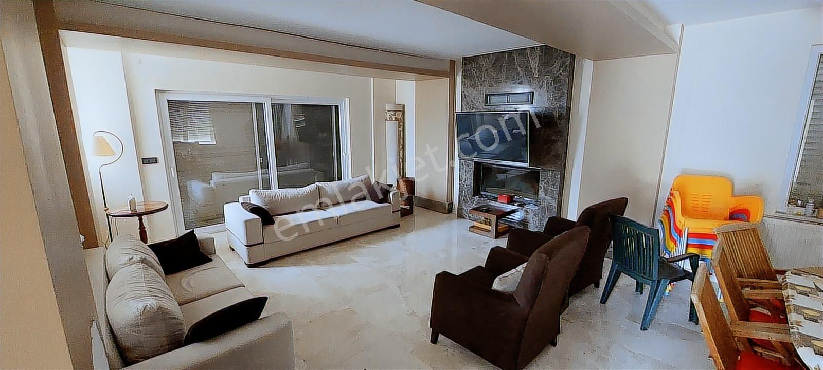 Denize Yürüyüş Mesafesinde Muhteşem Villamıza Bayılacaksınız - Görsel 18