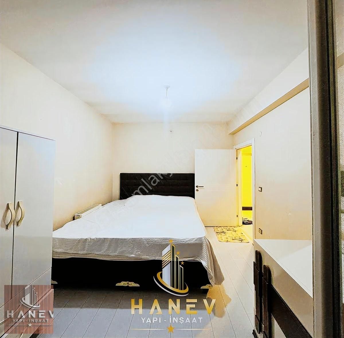 Metrobüs'e Yakın Site İçinde Satılık Full Eşyalı Daire - Görsel 32