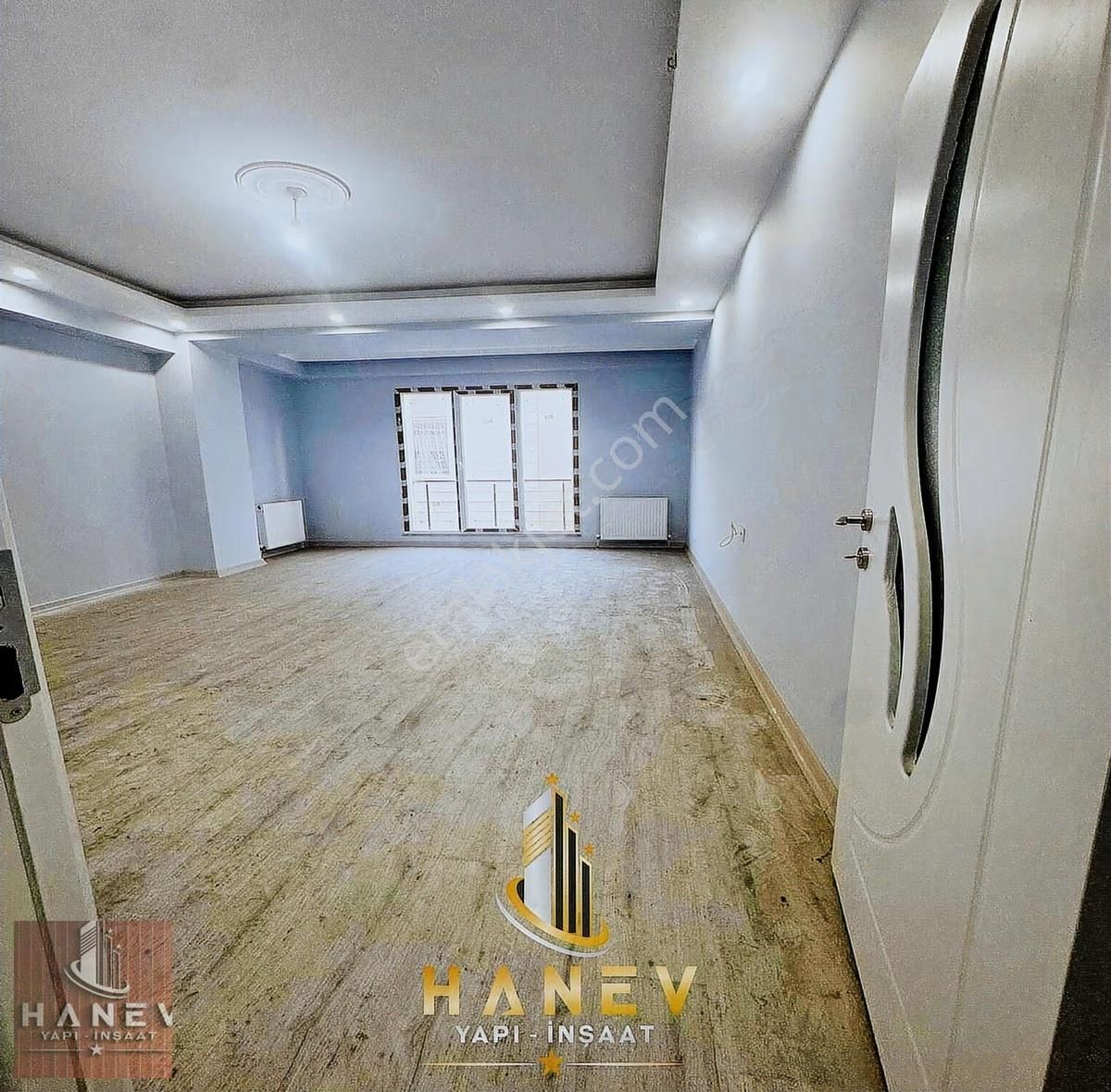 Caddeye Yakın 3+1 Sıfır İnşaat Krediye Uygun Satılık Daire