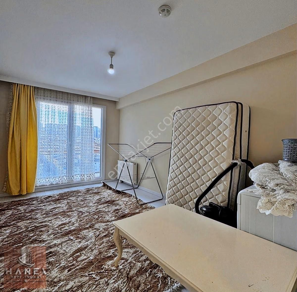 Kiralık Eşyalı Daire Metrobüse Yakın Güvenlikli Sitede - Görsel 27