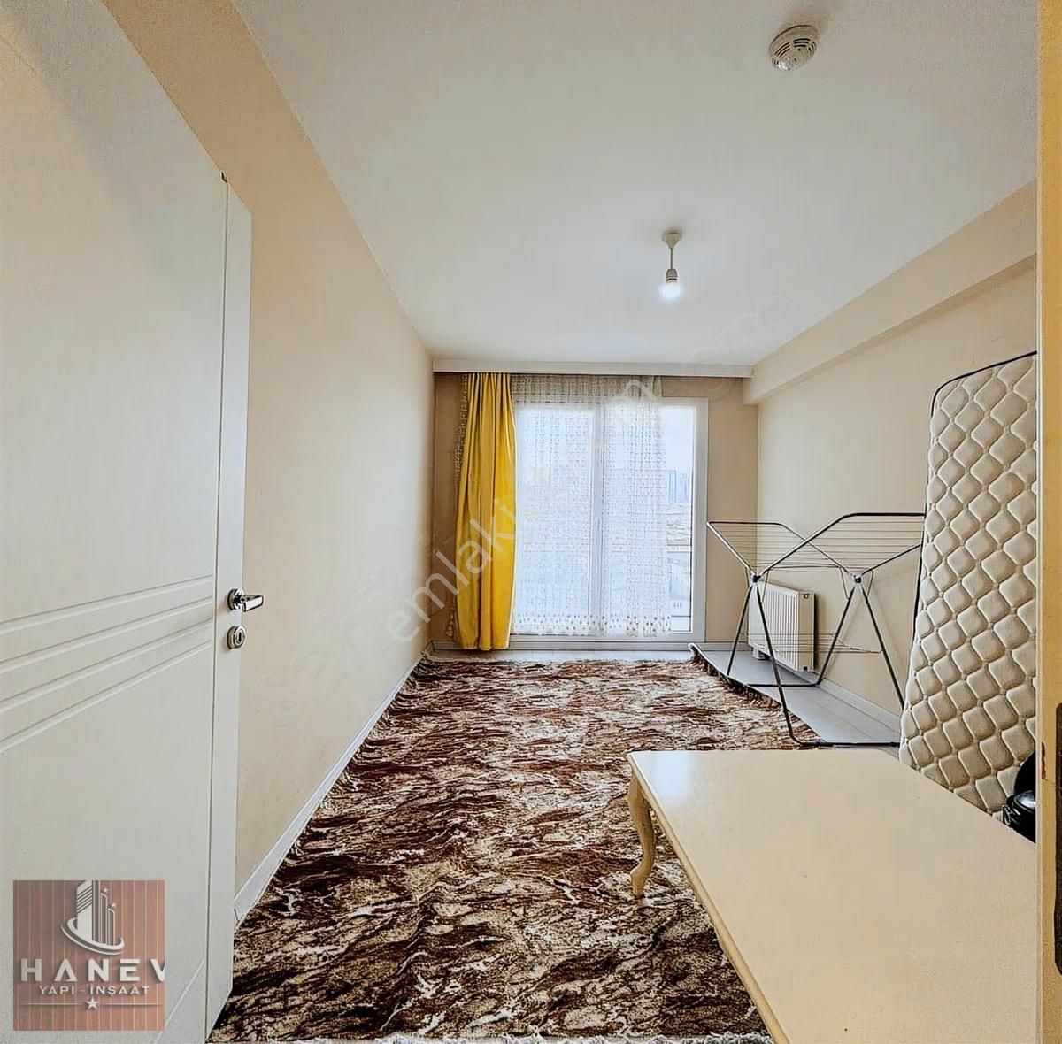 Kiralık Eşyalı Daire Metrobüse Yakın Güvenlikli Sitede - Görsel 15