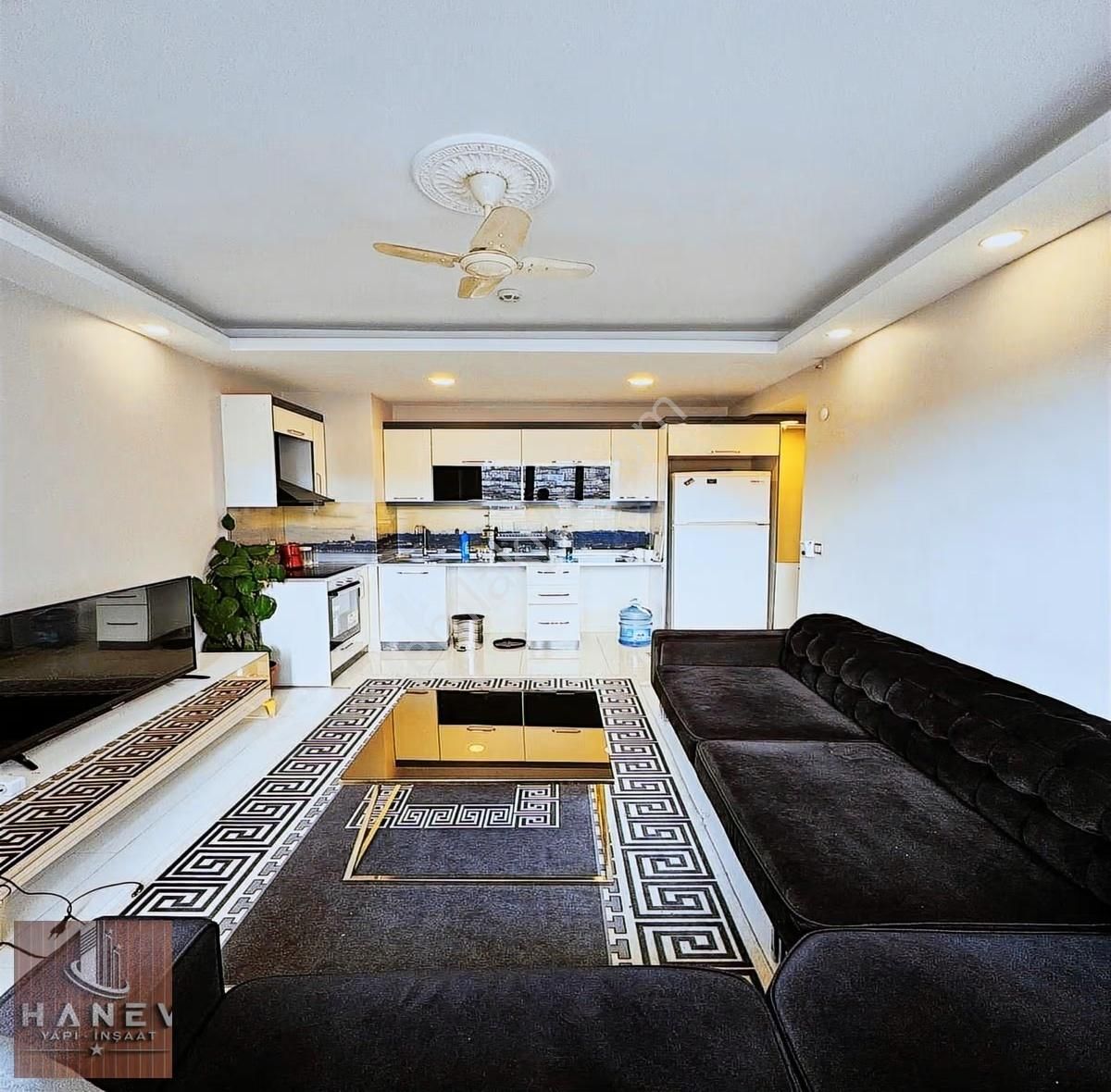 Kiralık Eşyalı Daire Metrobüse Yakın Güvenlikli Sitede