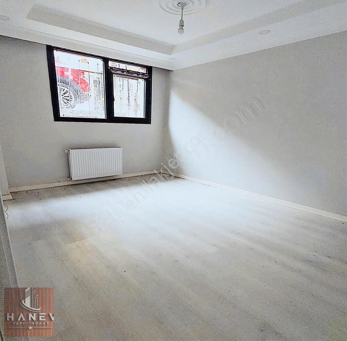 Göçmen Mahallesinde Satılık İskanlı Sıfır Daire Caddeye Yakın - Görsel 24