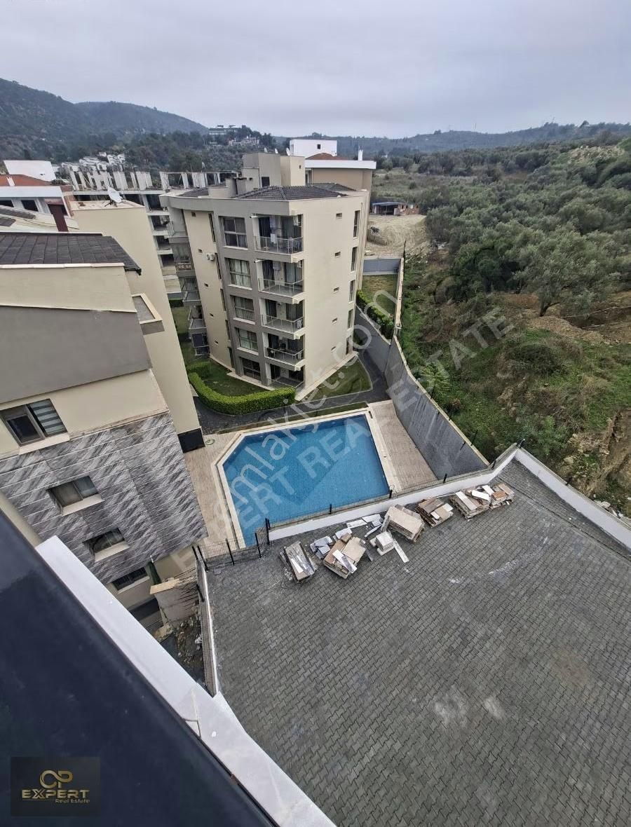 Kuşadası Merkezde Kiralık 1+1 Daire - Görsel 8
