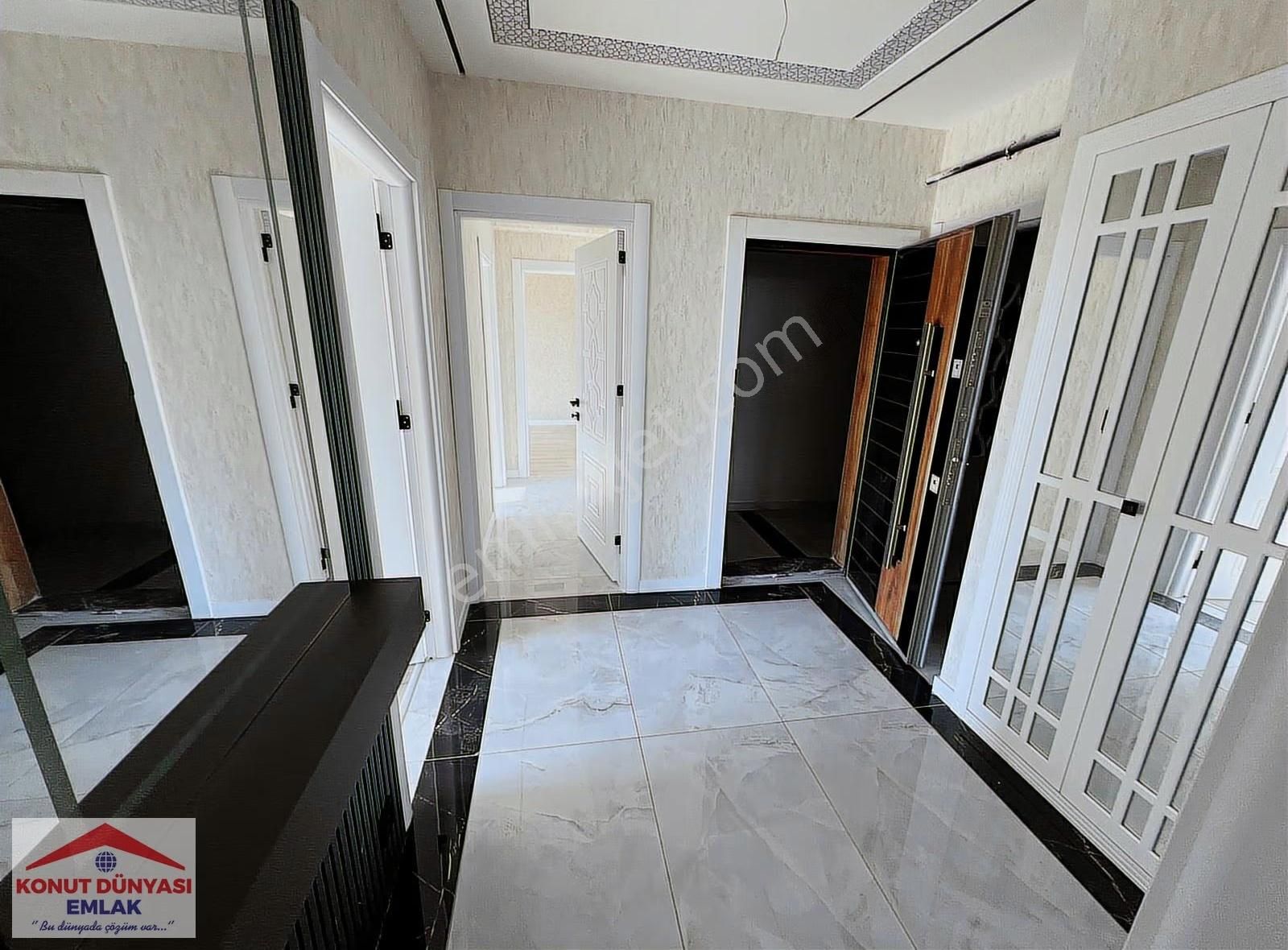 Kızartma Mutfaklı Sıfır Geniş 3+1 Ultralüks Park Cephe Afişli - Görsel 12