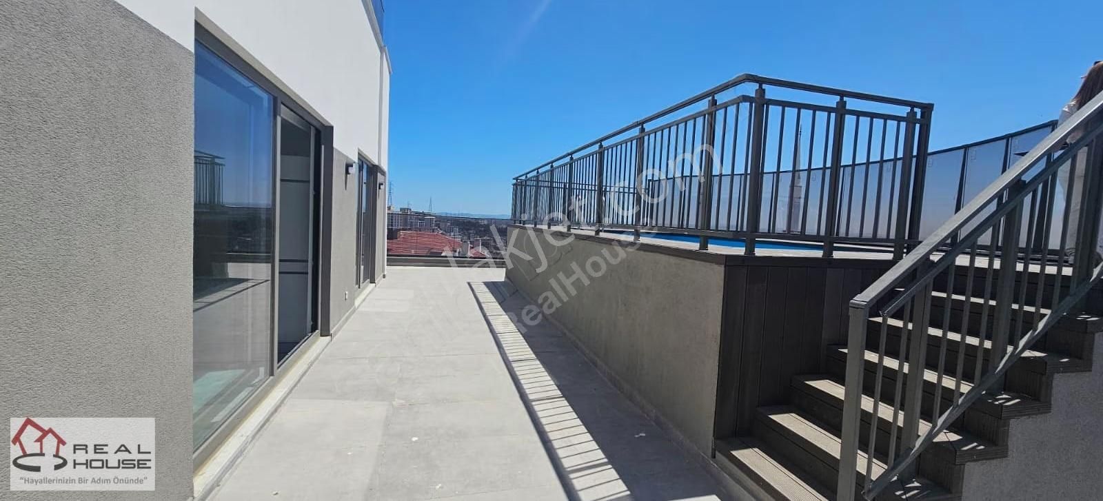 Siltaş Panorama Müstakil Havuzlu-teraslı-deniz Manzaralı Kiralık - Görsel 7