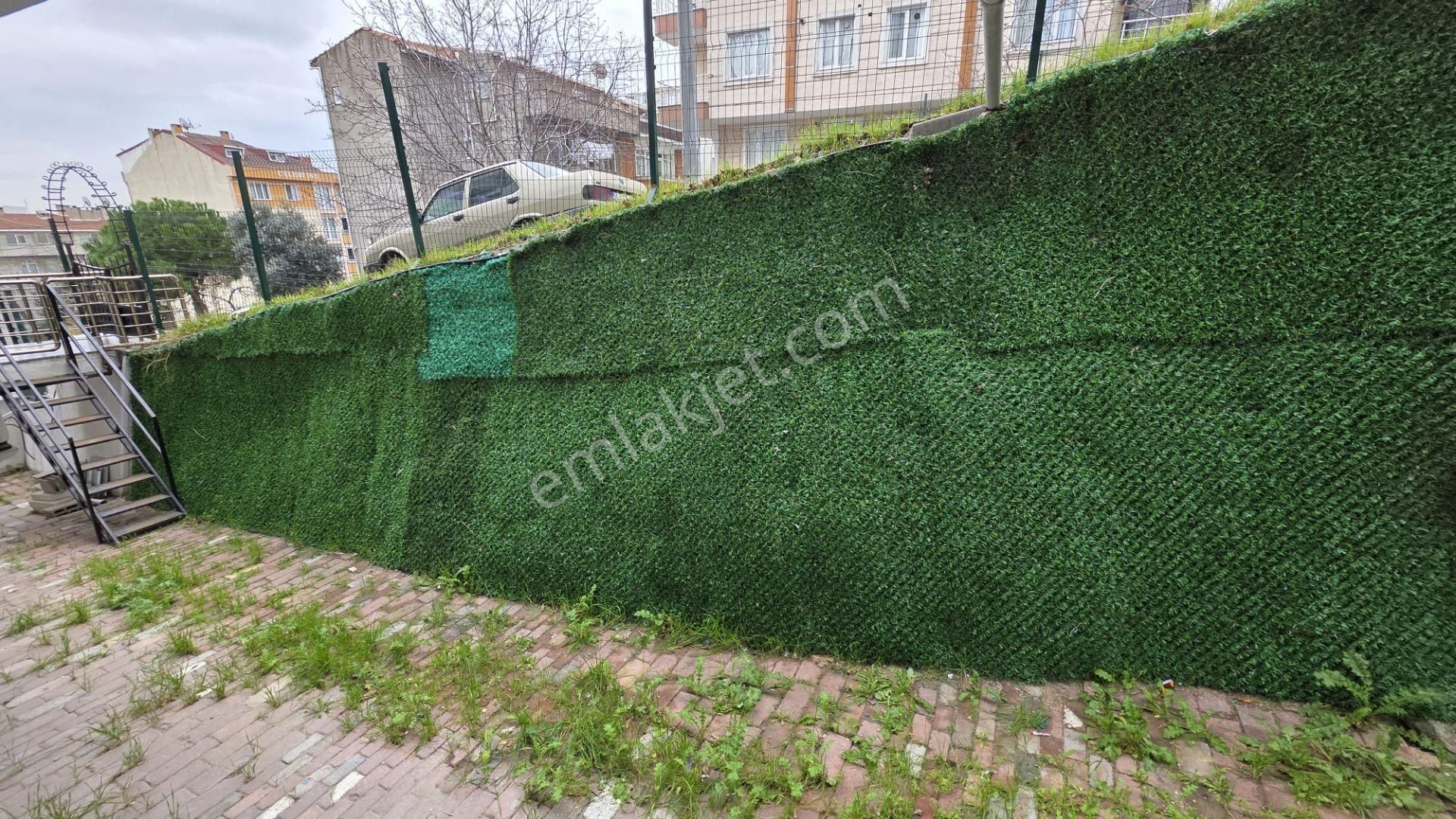 Beylikdüzü Yakuplu Net 90 M² Kelepir!!! 2+1 Bahçe Kat Ters Dubleks Kaçmaz Fırsat - Görsel 3