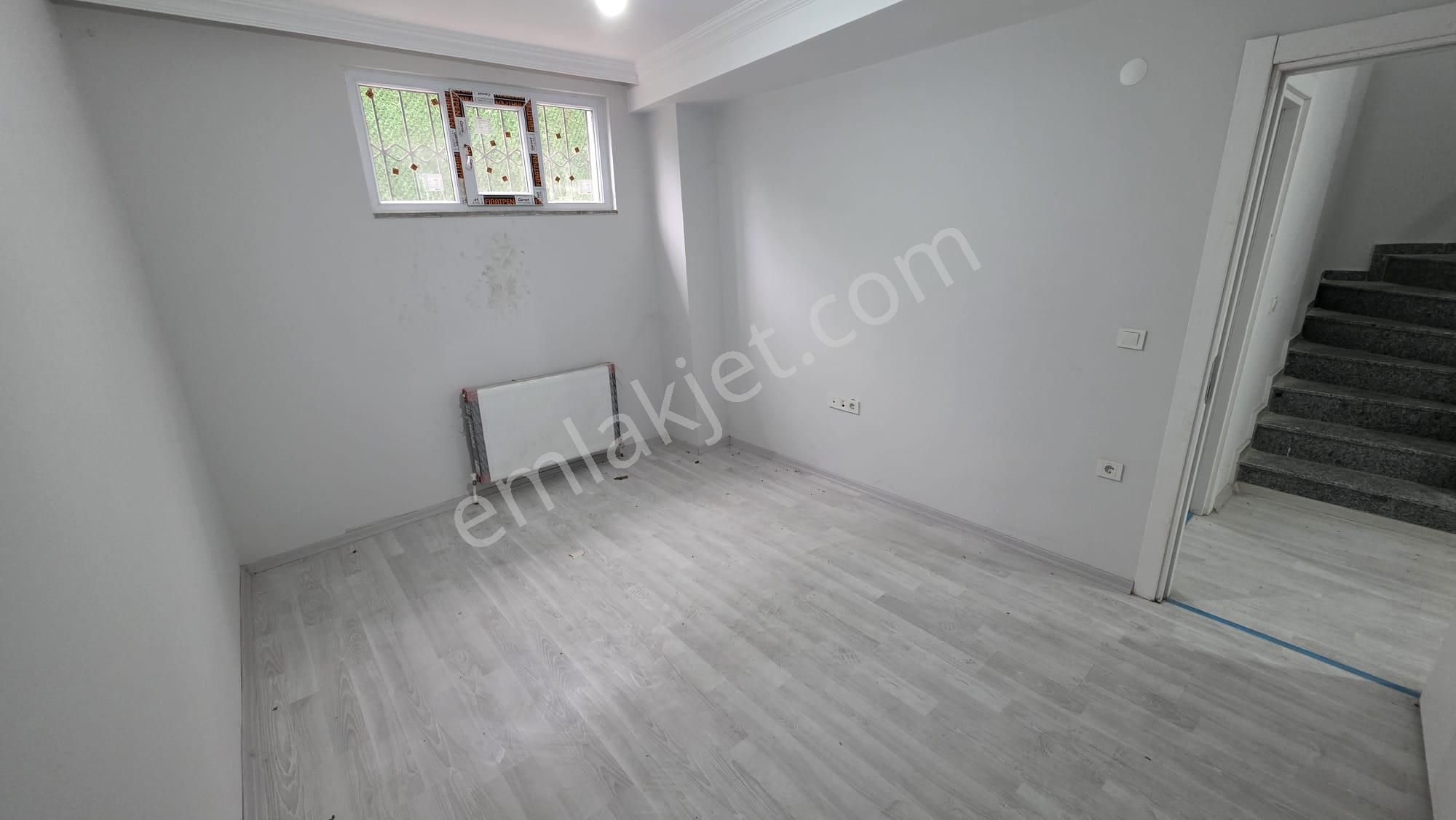 Beylikdüzü Yakuplu Net 90 M² Kelepir!!! 2+1 Bahçe Kat Ters Dubleks Kaçmaz Fırsat - Görsel 17