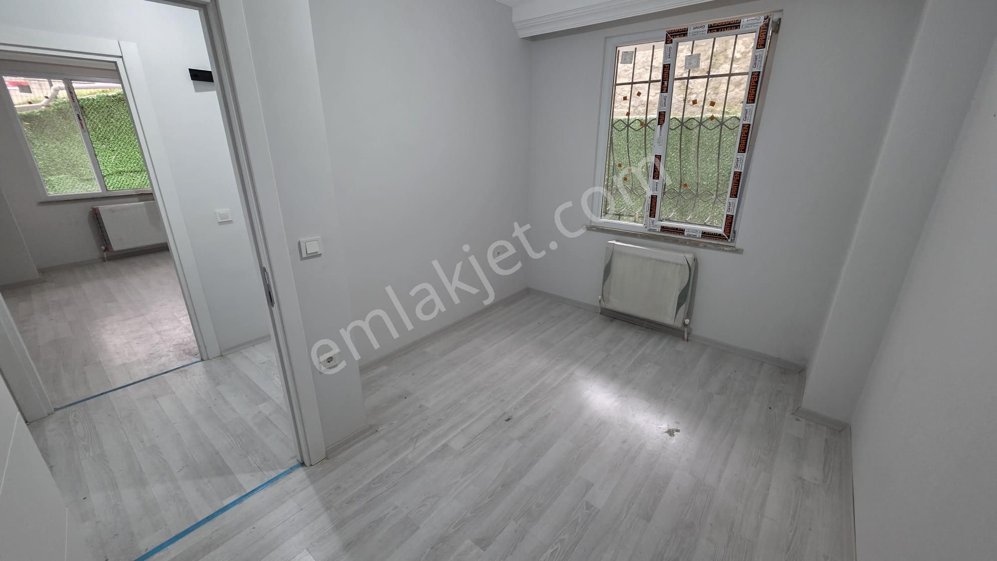Beylikdüzü Yakuplu Net 90 M² Kelepir!!! 2+1 Bahçe Kat Ters Dubleks Kaçmaz Fırsat - Görsel 8