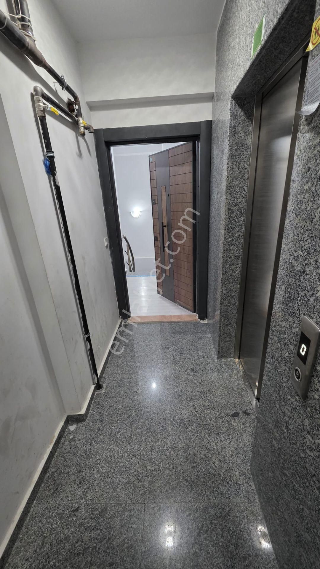 Beylikdüzü Yakuplu Net 90 M² Kelepir!!! 2+1 Bahçe Kat Ters Dubleks Kaçmaz Fırsat - Görsel 23