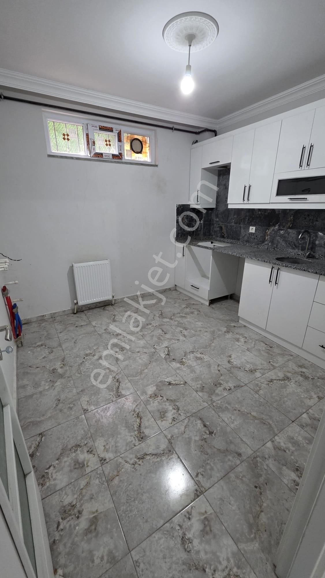 Beylikdüzü Yakuplu Net 90 M² Kelepir!!! 2+1 Bahçe Kat Ters Dubleks Kaçmaz Fırsat - Görsel 12