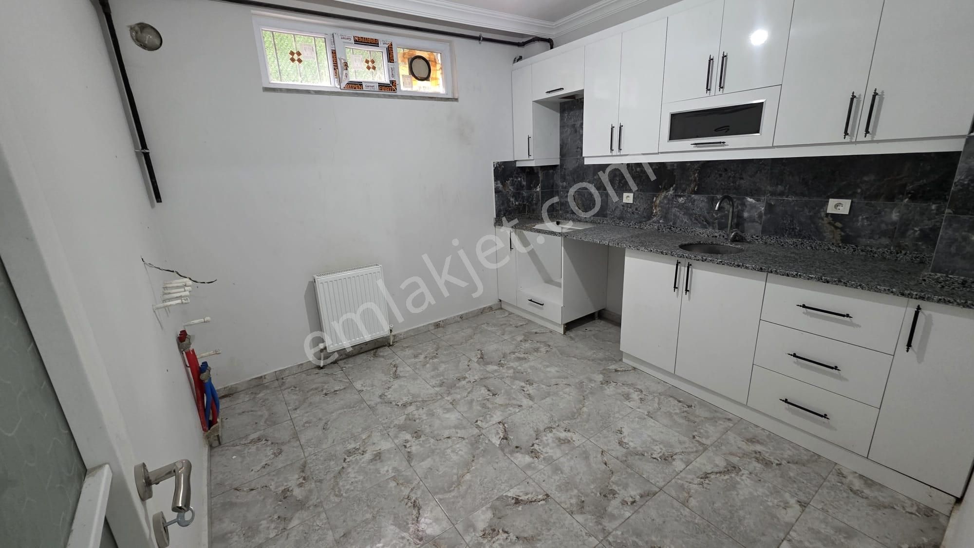 Beylikdüzü Yakuplu Net 90 M² Kelepir!!! 2+1 Bahçe Kat Ters Dubleks Kaçmaz Fırsat - Görsel 13