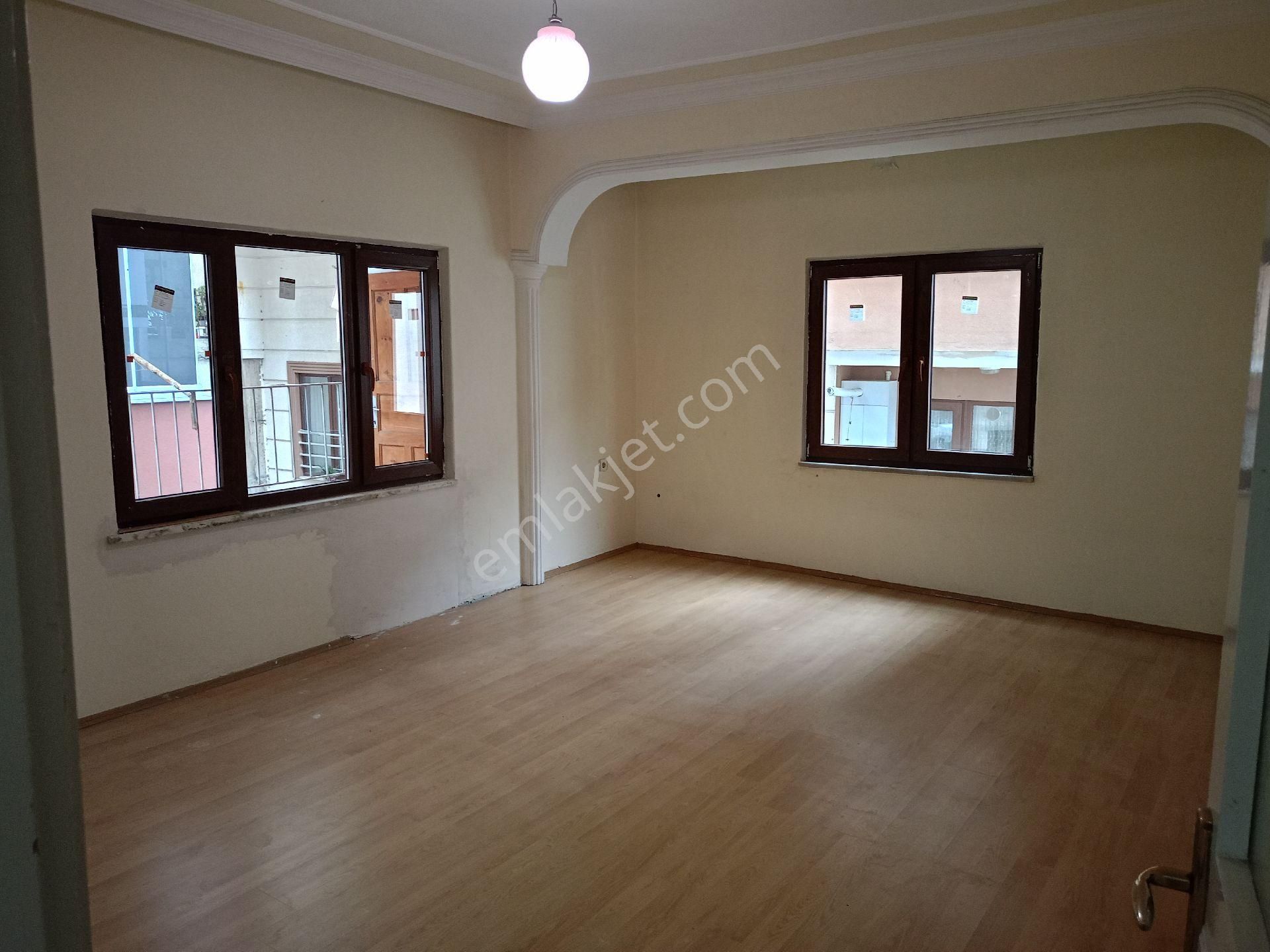 Akçaabat Dürbinar' Da Depozitosuz Sobalı 2+1 Kiralık Daire - Görsel 11