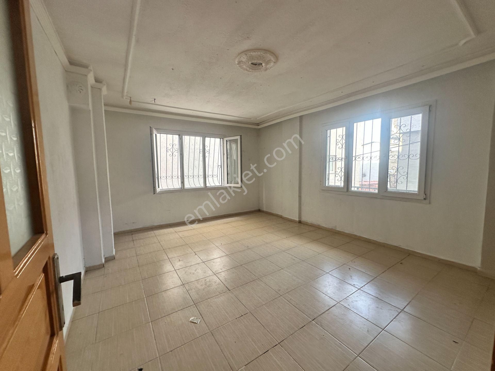 Çalışkan__dan Çamlıkta Ara Kat 3+1 * 160 M2 Kiralık Daire. - Görsel 2