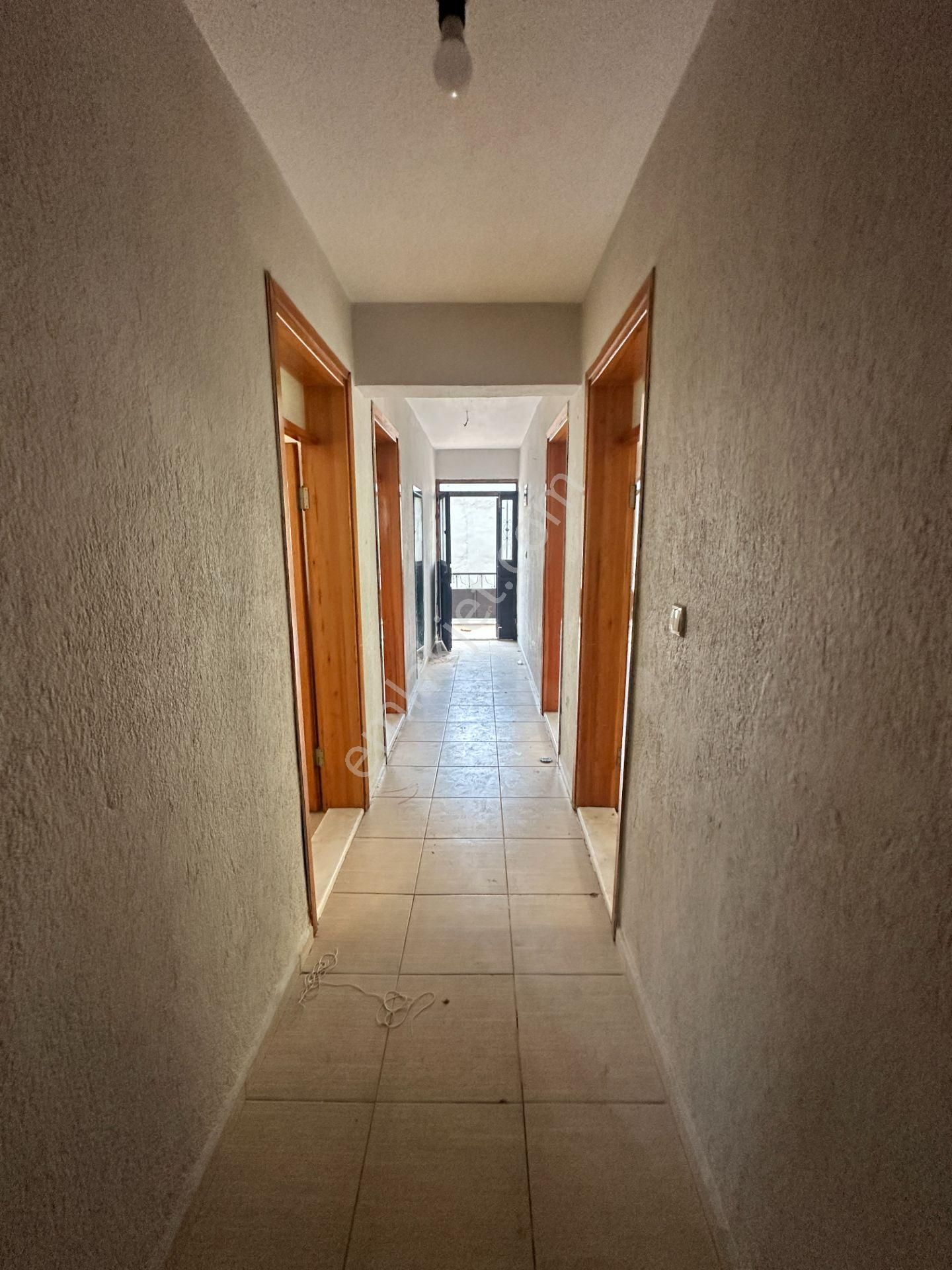 Çalışkan__dan Çamlıkta Ara Kat 3+1 * 160 M2 Kiralık Daire. - Görsel 9