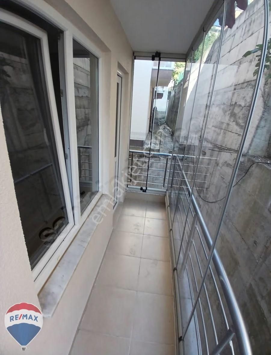 Remax Mavi Den Beşköprü Girne Caddesinde Kiralık 3+1 Daire - Görsel 9