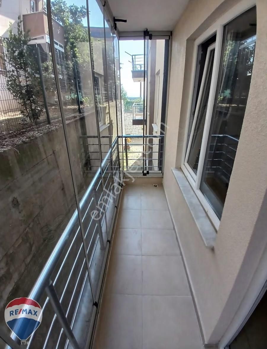 Remax Mavi Den Beşköprü Girne Caddesinde Kiralık 3+1 Daire - Görsel 12