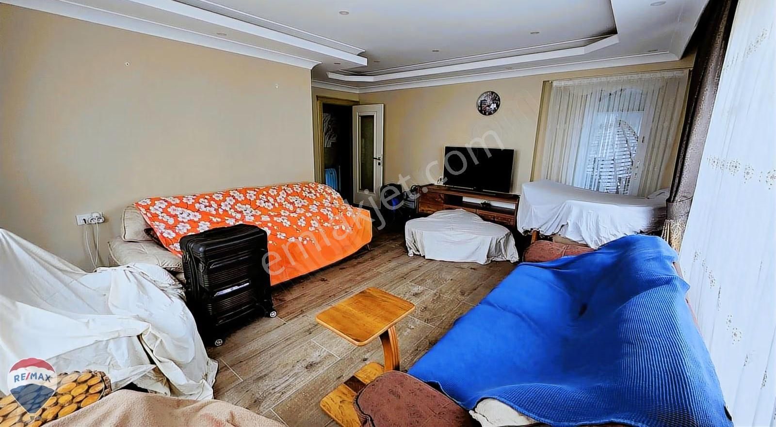 Köprübaşında Yerden Isıtmalı, Emsalsiz, Havuzlu Lüks Daire - Görsel 3