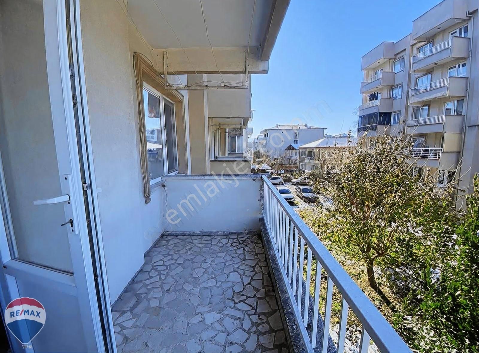 Remax Maviden Ozanlar Da Öğretmen Bloklarında 3+1 Ara Kat Daire - Görsel 30