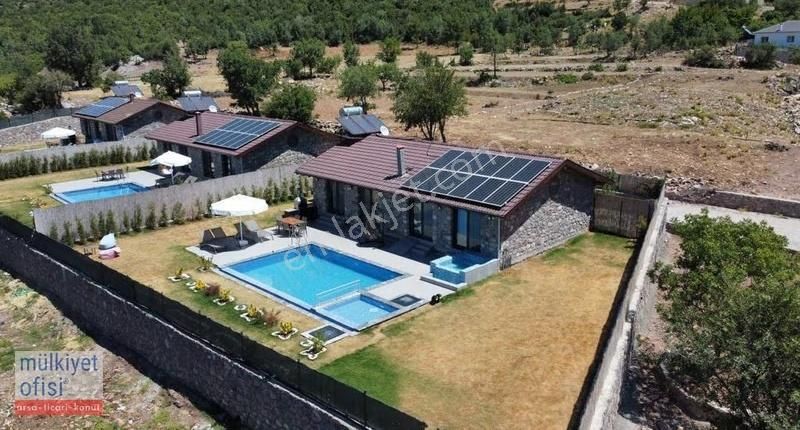 Ormana Cephe 502 M2 Arsa İçerisinde 1+1 Havuzlu Tek Katlı Villa - Görsel 6