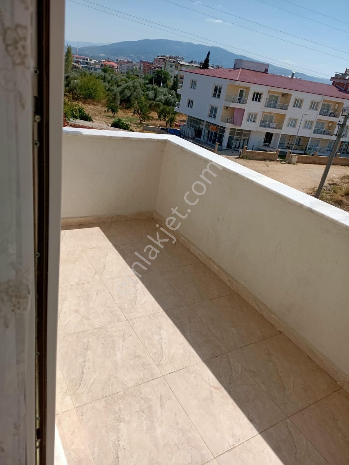 Satılık Eşyalı 1+1 Daire - Görsel 16