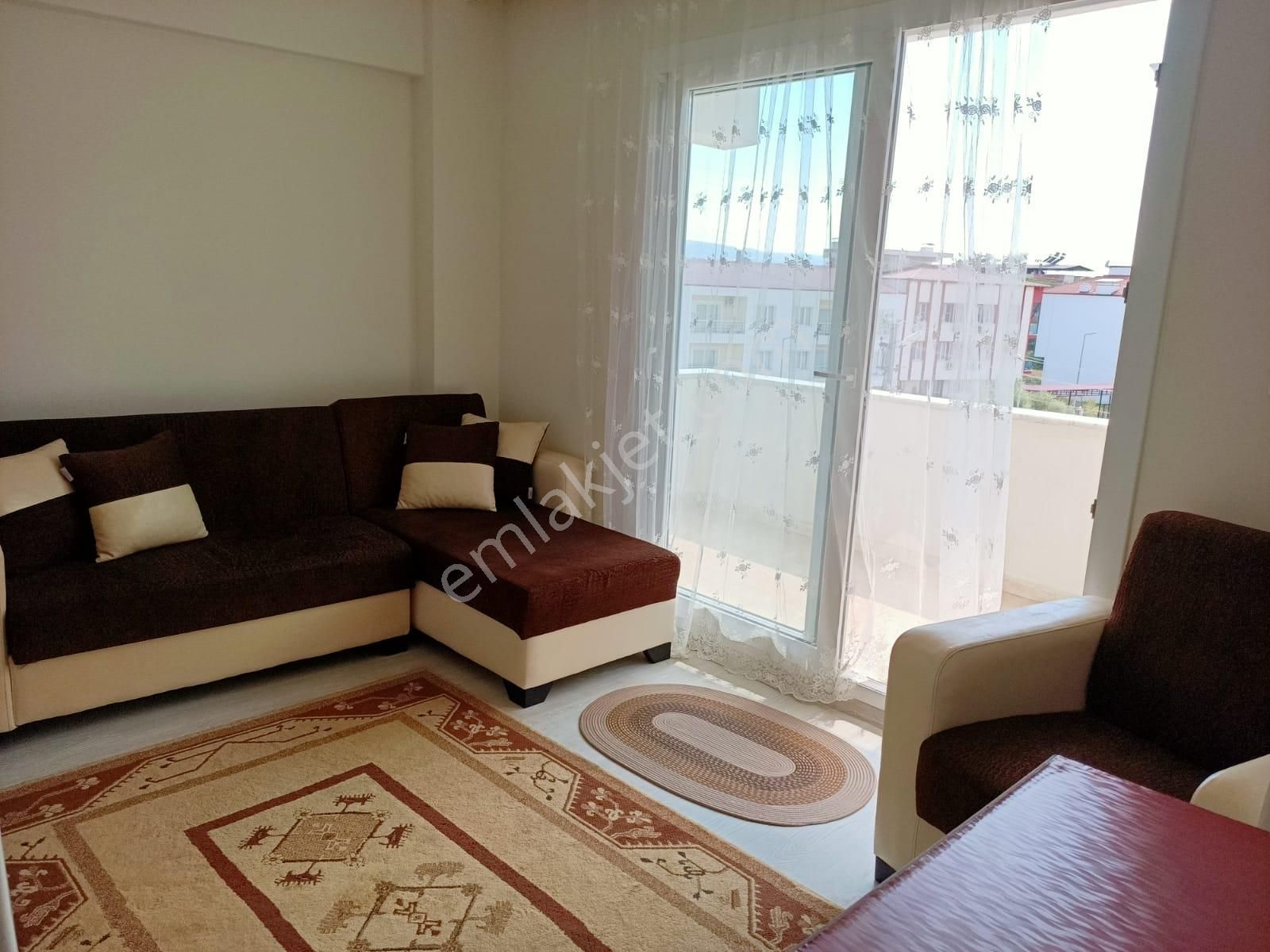 Satılık Eşyalı 1+1 Daire