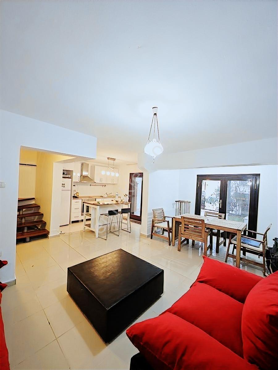 Silivri Basınkent 1 Sitesi'nde Kiralık 4+1 Eşyalı Villa - Görsel 12