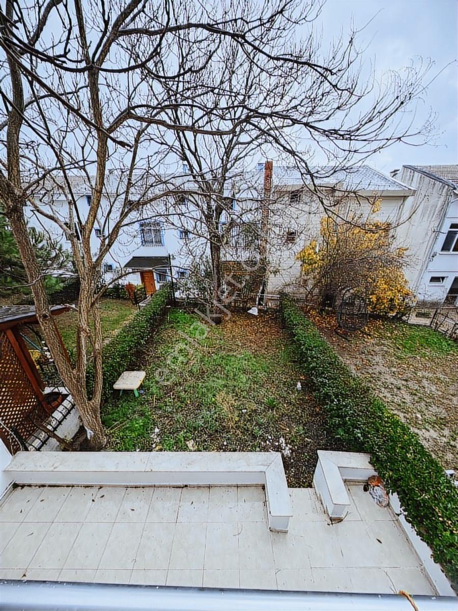 Silivri Basınkent 1 Sitesi'nde Kiralık 4+1 Eşyalı Villa - Görsel 15