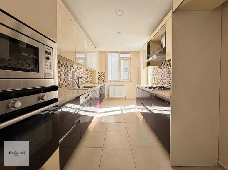 Sağlam'dan Erenköyde Marmaray Dibinde Geniş 140m2 Satılık Daire - Görsel 4