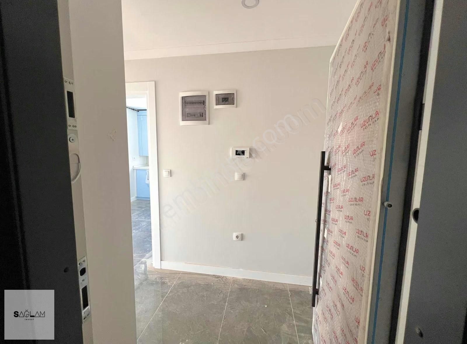 Taşınmaya Hazır-deniz Manzaralı, 34 M² Salon, Balkonlu 3+1 Daire - Görsel 11