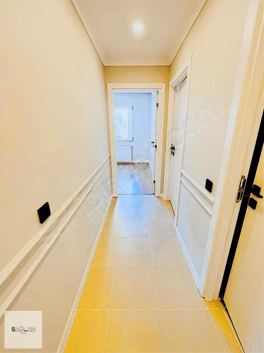 Sağlam'dan Kozyatağın'da Fırsat Şık İçi Yapılı 2+1 Satılık Daire - Görsel 18