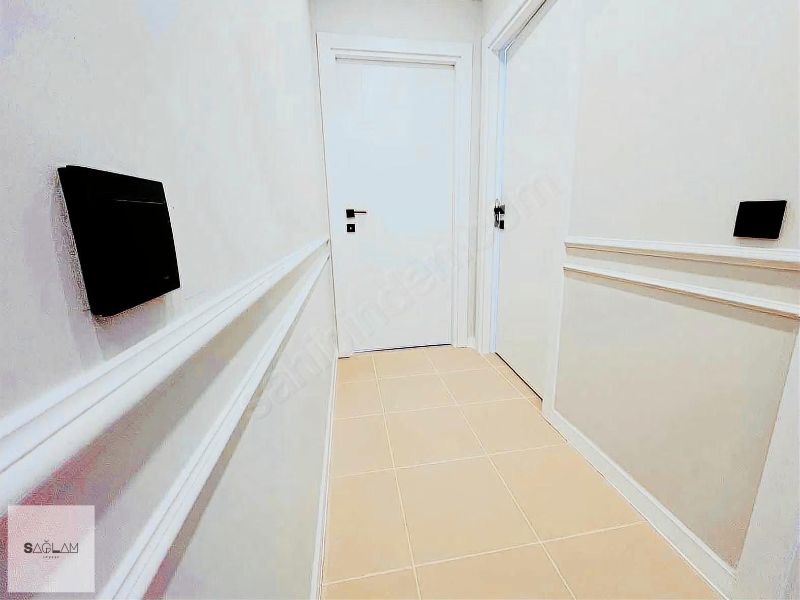 Sağlam'dan Kozyatağın'da Fırsat Şık İçi Yapılı 2+1 Satılık Daire - Görsel 17